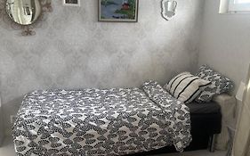Small Guest Room
